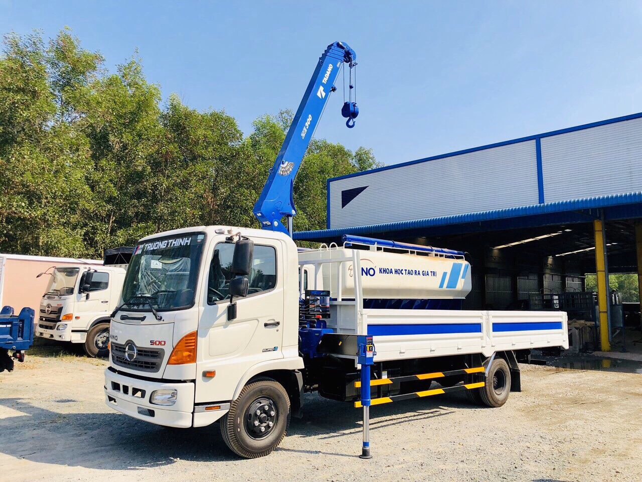 7af9f0aa74a492facbb5 image 7af9f0aa74a492facbb5 thông số cẩu tadano | Xe tải Hino HCM