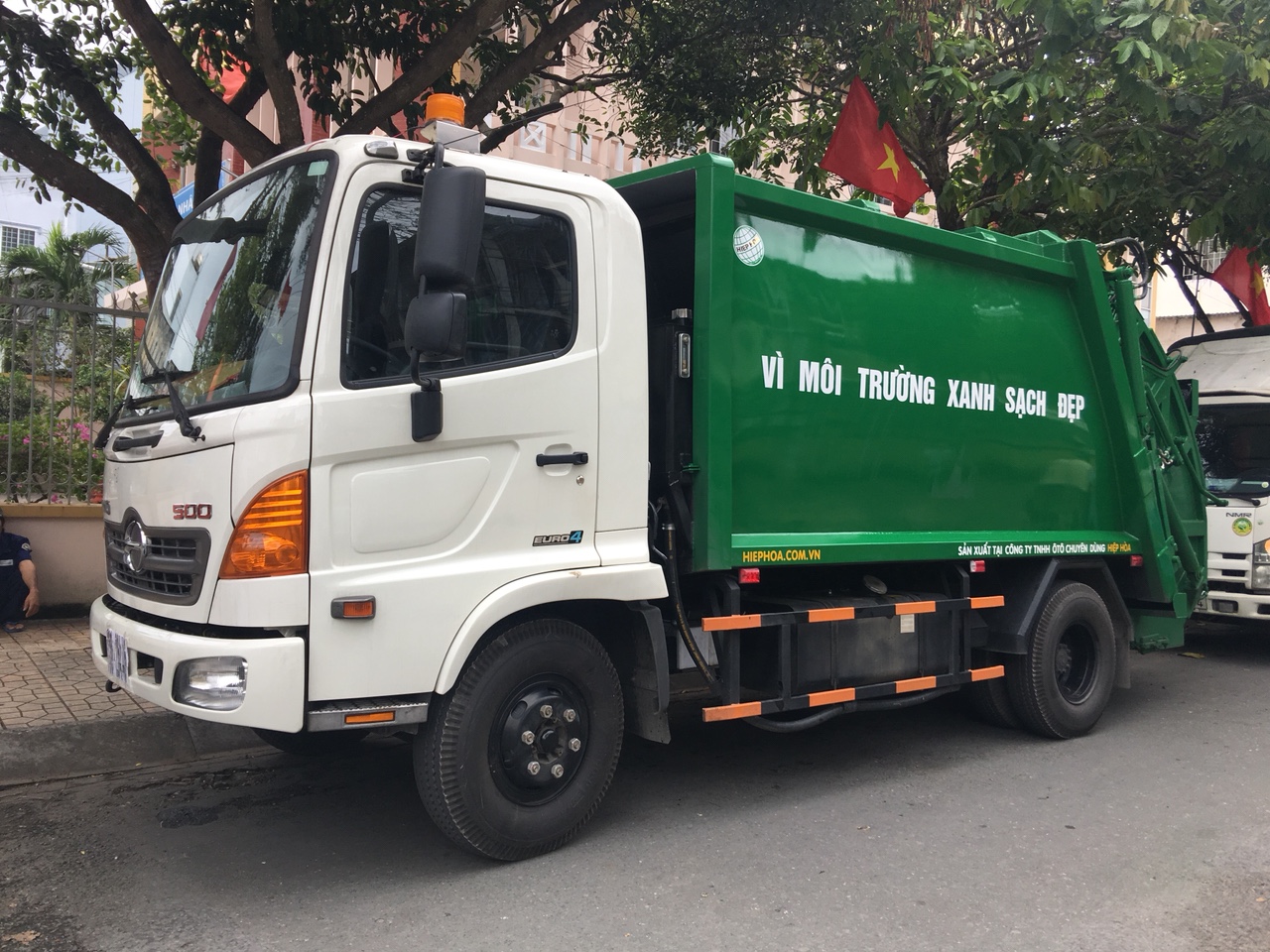 xe-p-rc-hino-9-khi image ô tô chuyên dùng hiệp hòa